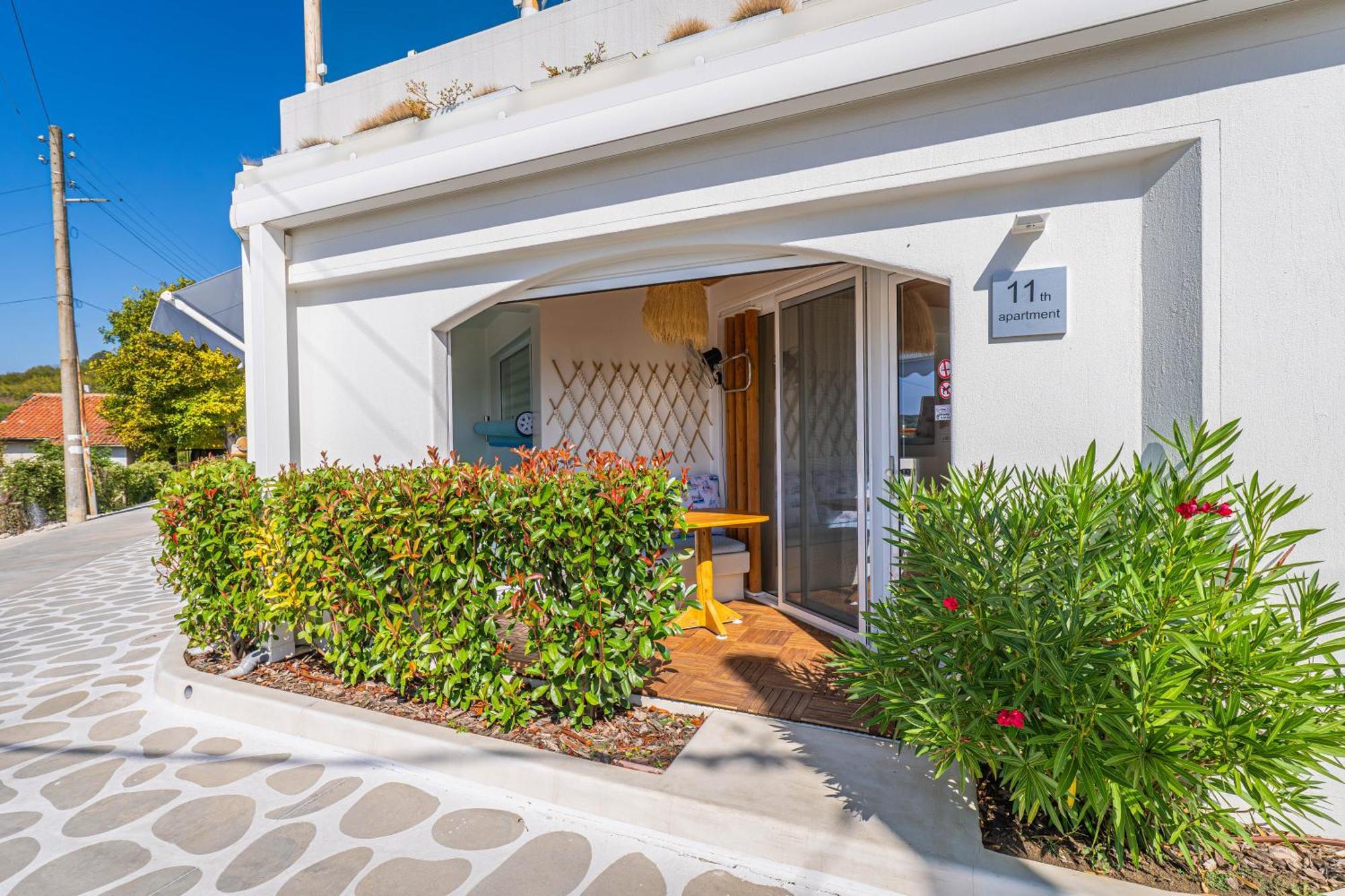 Villa Kalimera Baltjik Exteriör bild